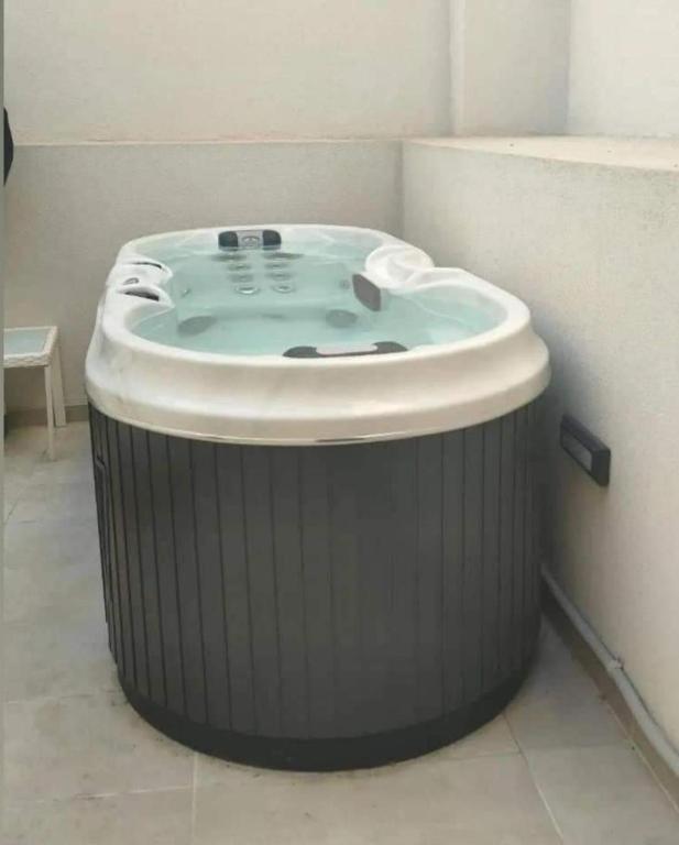 Jacuzzi Maisonette In Sfakia Center 'New 2023' Apartment Khora Sfakion Ngoại thất bức ảnh